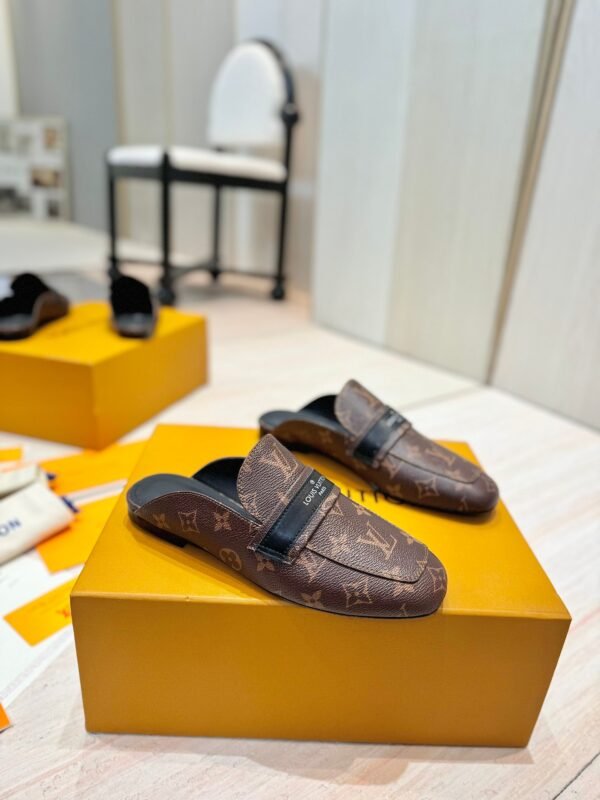 Louis Vuitton original calf leather 1:1 slippers