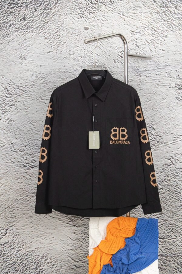 ???????????????????????????????????????? long-sleeved shirt