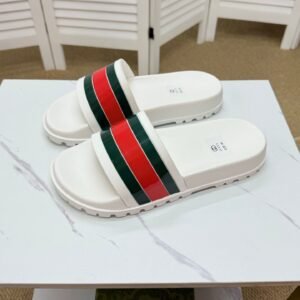 0-33-1.jpg GUCCI slippers