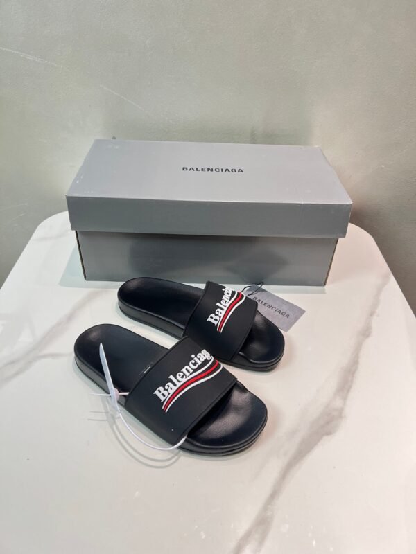 Balenciaga slippers