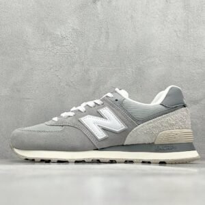 0-39.jpg New Balance U574