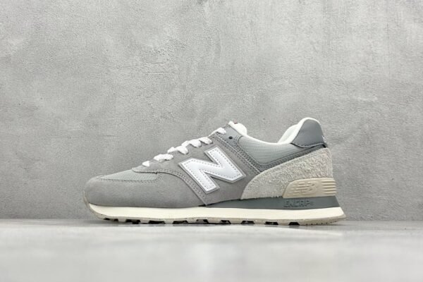 New Balance U574