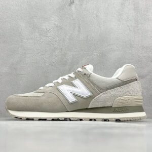 0-40.jpg New Balance U574
