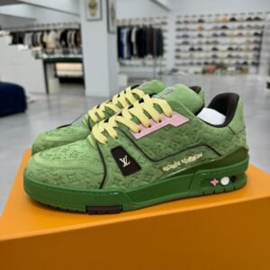 0-58-1.jpg Louis Vuitton & tyler trainer green embossed shoes
