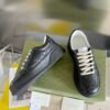 Gucci chunky b pair sneakers