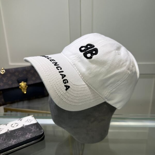 Balenciaga embroidered baseball cap Black White Gray