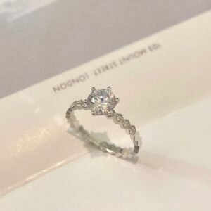 1-15-4.jpg chaumet AU750 cellular diamond ring