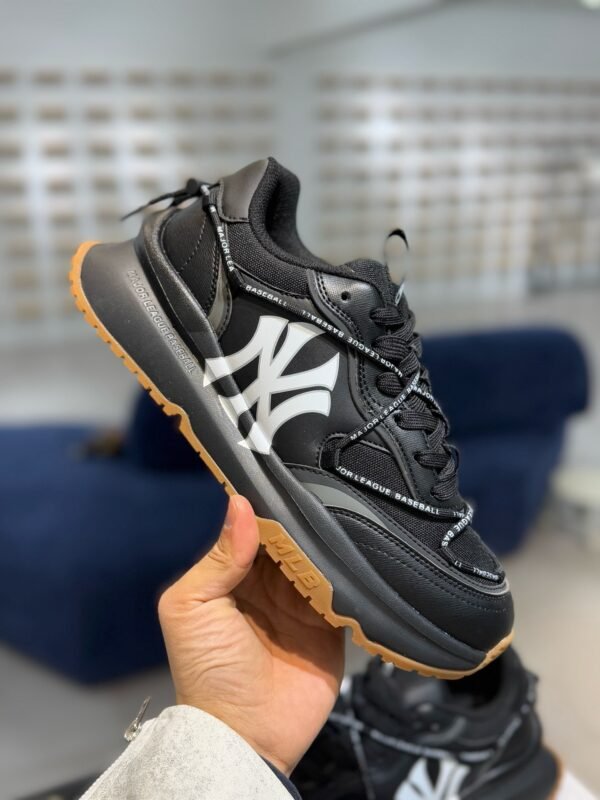 MLB chunky runner Running shoes black raw rubber strap