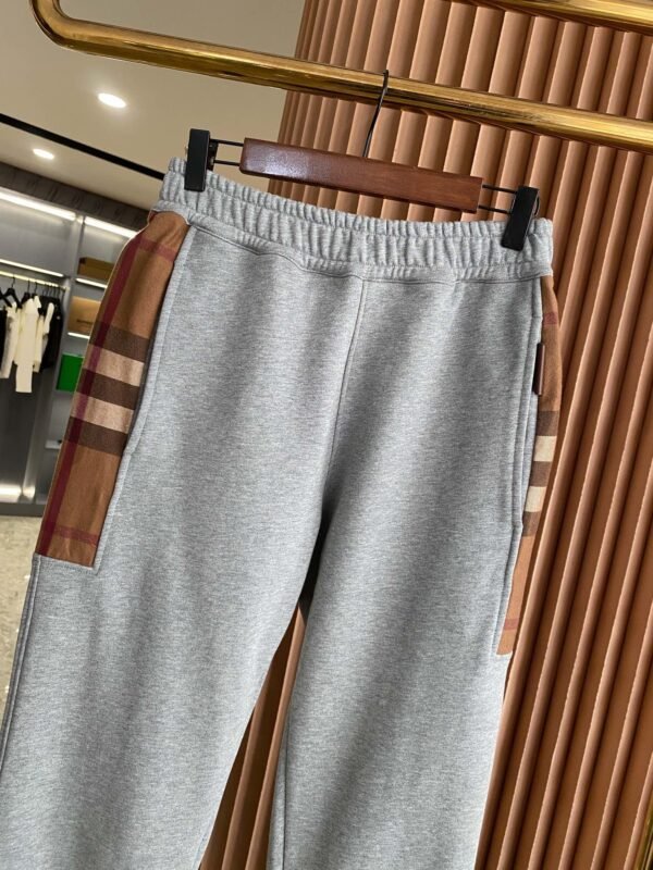 Burberry plaid cotton blend sweatpants suit