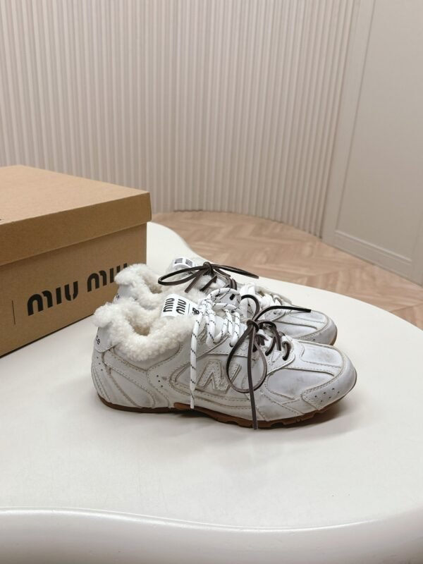 Miu Miu & new balance original new Forrest Gump training shoes retro