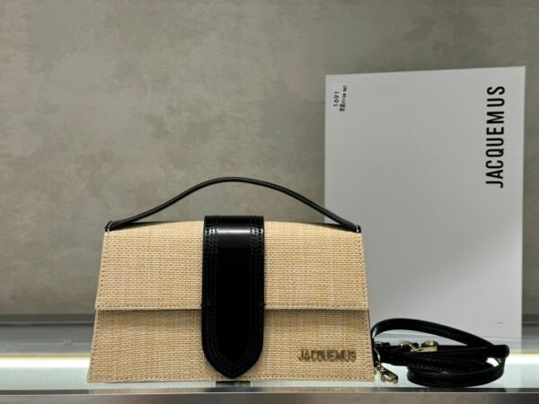 JACQUEMUS Handbag Crossbody bag 18cm