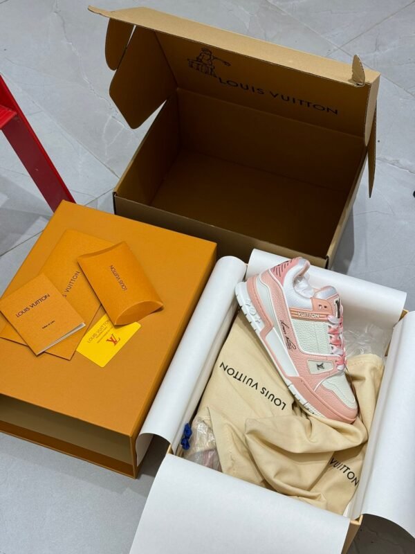 Louis Vuitton original trainer pink leather