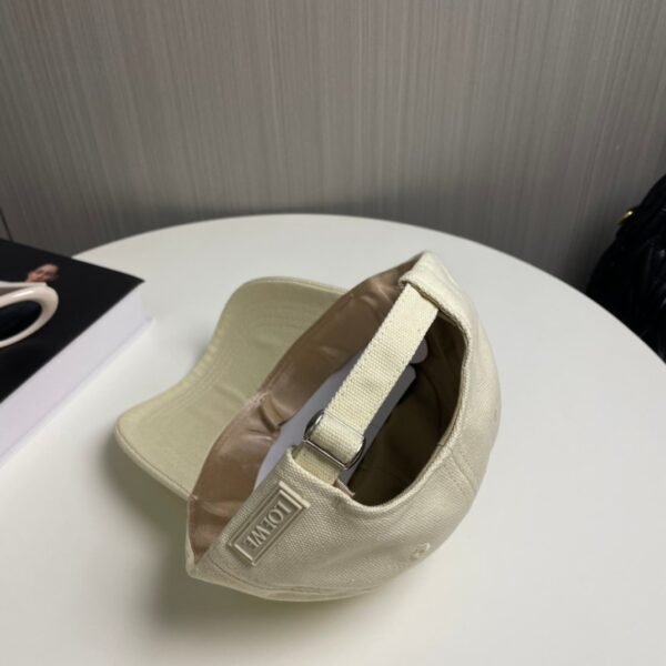 LOEWE baseball cap