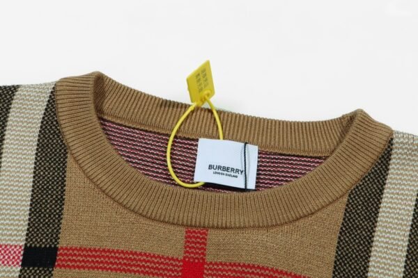 Burberry classic striped plaid knit sweater