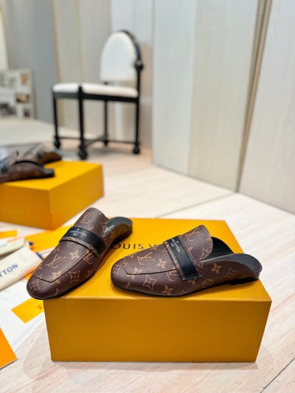 Louis Vuitton original calf leather 1:1 slippers