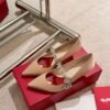 Roger vivier bouquet of flower diamonds kitten shoes