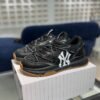 MLB chunky runner Running shoes black raw rubber strap
