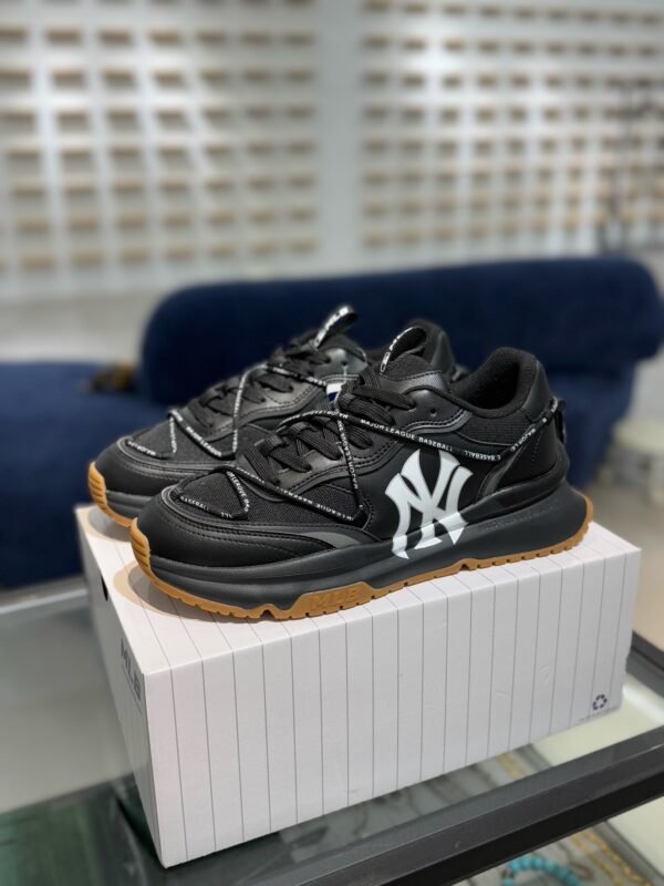 MLB chunky runner Running shoes black raw rubber strap
