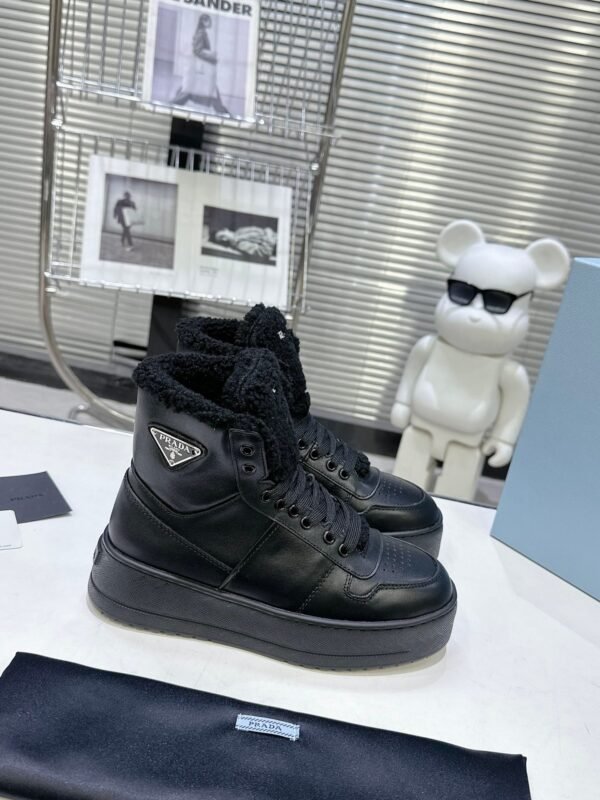 2-18-4.jpg Prada downtown bold collection shoes