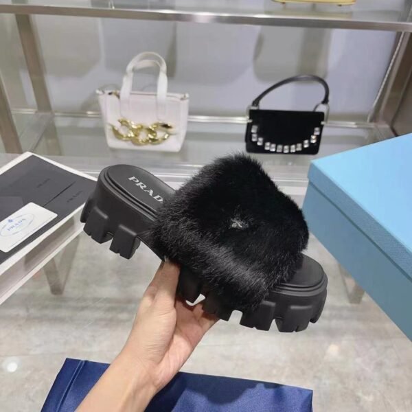 PRADA Advanced otter rabbit fur slippers