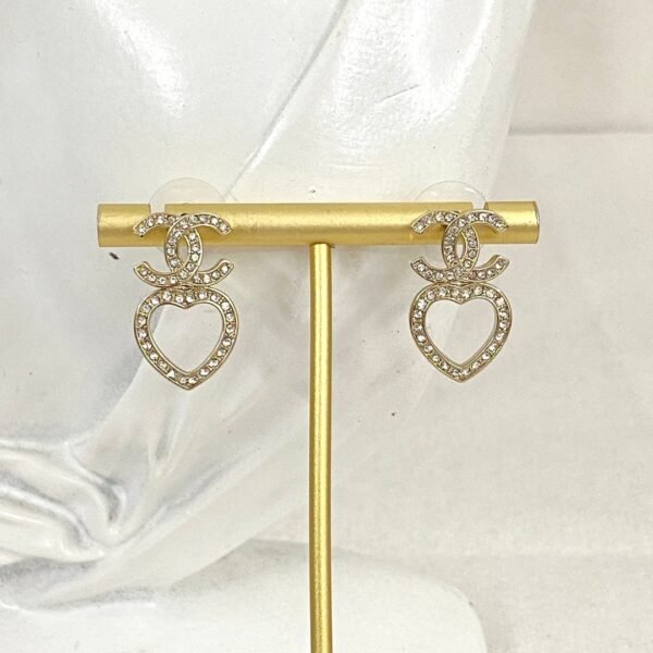 CHAN 23 Full diamond Hollowed-out heart-shaped double c stud earrings