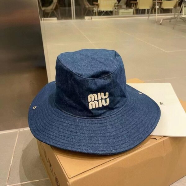 miumiu Bucket hat