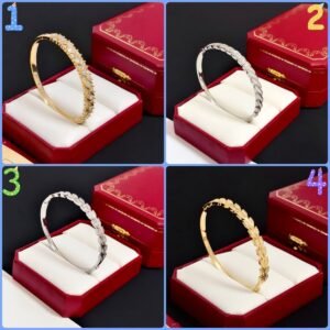 Cartier diamond bracelet high-end version V gold material