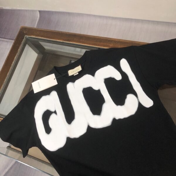 GUCCI couple T-shirts