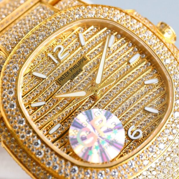 3-34-3.jpg Patek Philippe to create a classic timepiece 7118 lady Nautilus full diamond limited edition