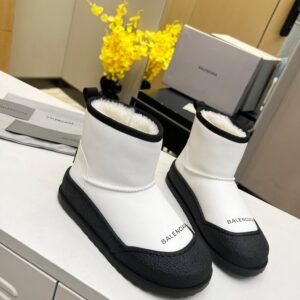 balenciaga sheepskin all-in-one snow boots