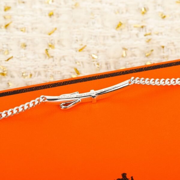 Hermes Etriviere bracelet with horseshoe buckle