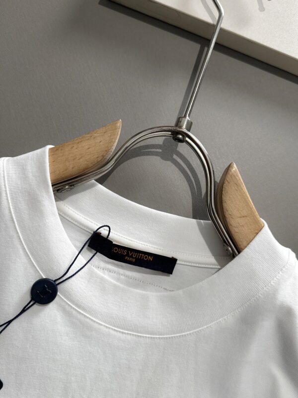 Louis Vuitton original 1:1 T-shirt black and white