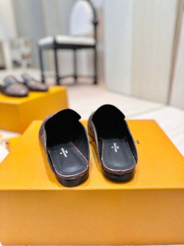 Louis Vuitton original calf leather 1:1 slippers