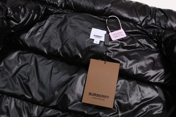 Burberry original single down jacket