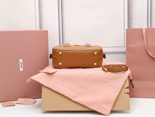 4-15-10.jpg MIUMIU original 1:1 bowling bag