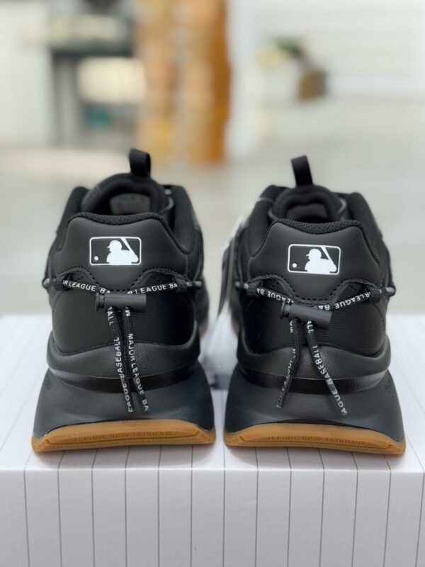 MLB chunky runner Running shoes black raw rubber strap