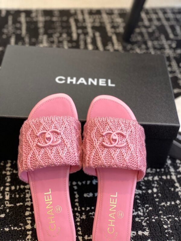 Chanel slippers Lazy slippers Black white Beige pink