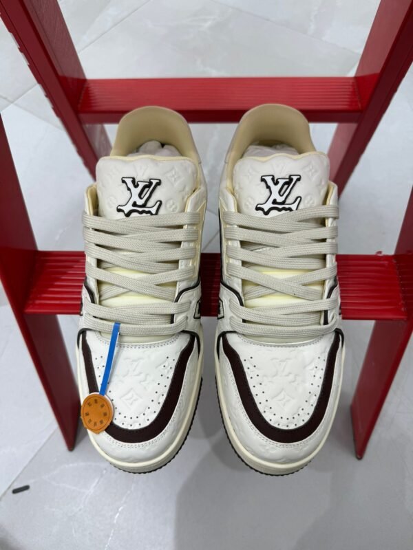 Louis Vuitton & tyler trainer WHITE embossed shoes