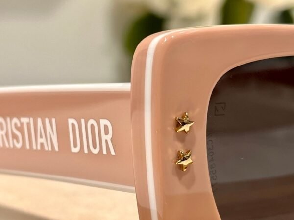 MIUMIU original sunglasses 1:1