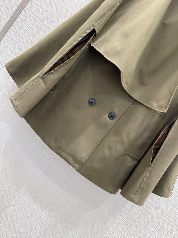 Burberry new stylish cape coat high quality version