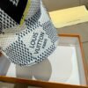 Louis Vuitton Original baseball cap V logo