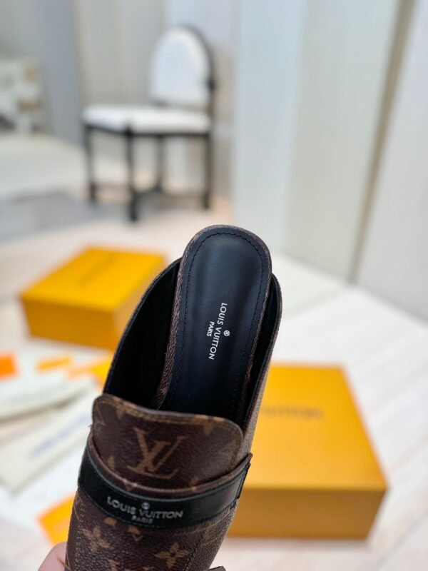Louis Vuitton original calf leather 1:1 slippers