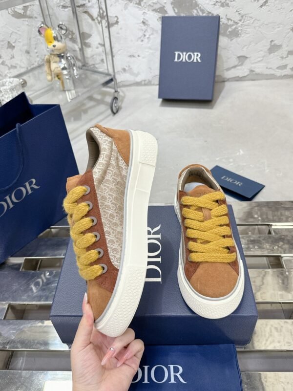 Dior original casual shoes diamond pattern canvas inlay