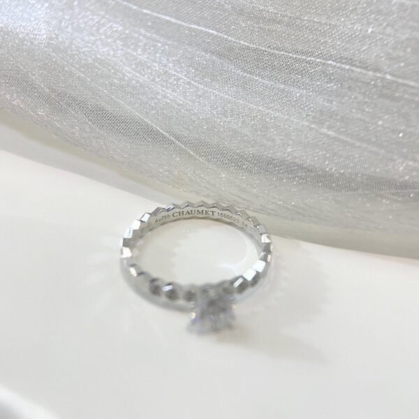 chaumet AU750 cellular diamond ring