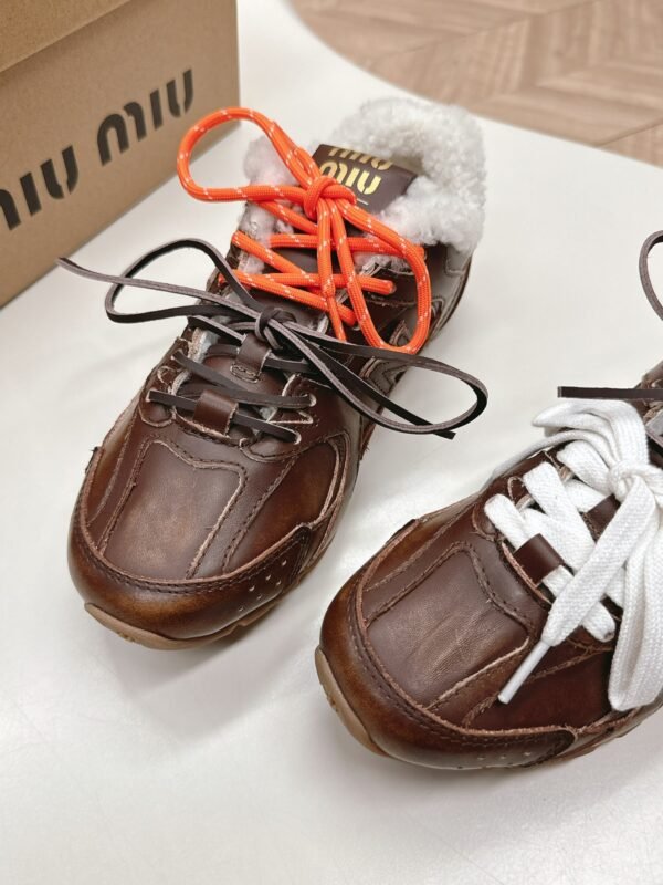 Miu Miu & new balance original new Forrest Gump training shoes retro
