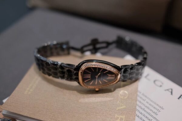 5-27-3.jpg BVLGARI original serpenti seduttori Light Snake