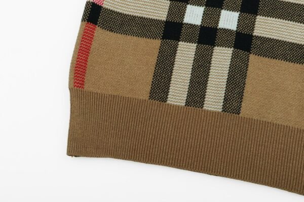 Burberry classic striped plaid knit sweater