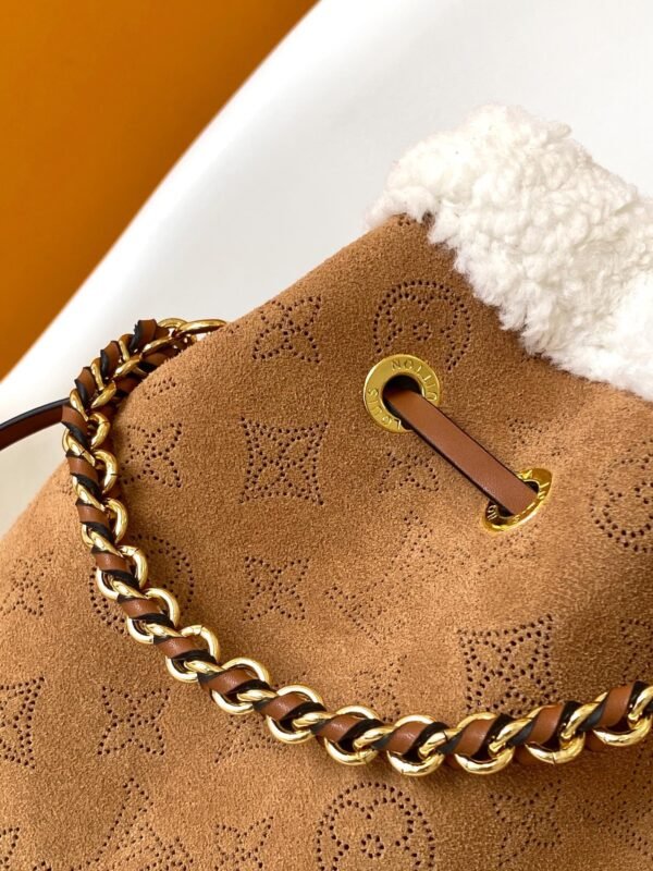 Louis Vuitton top original Single ski collection bella handbag