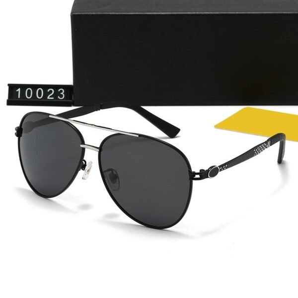 Armani polarizing mirror