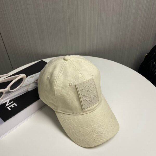 LOEWE baseball cap